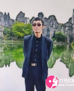 蓝天云