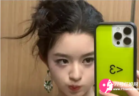杨钿甜