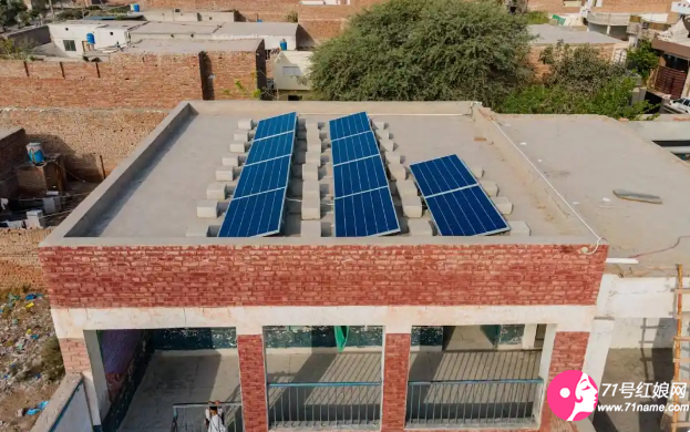普通家庭装上太阳能